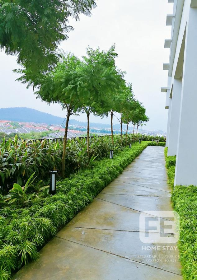 Netflix Wifi Trefoil Homestay Setia Alam Sacc Homestay Fe Shah Alam Zewnętrze zdjęcie